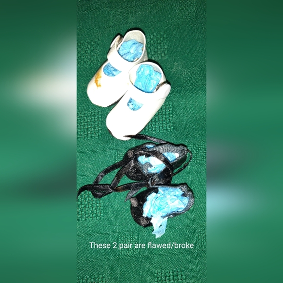 LOT of VINTAGE Doll Shoes Moccasins Ballet Slippers DOLLSPART 19 pair 1" to 2" - Picture 3 of 16